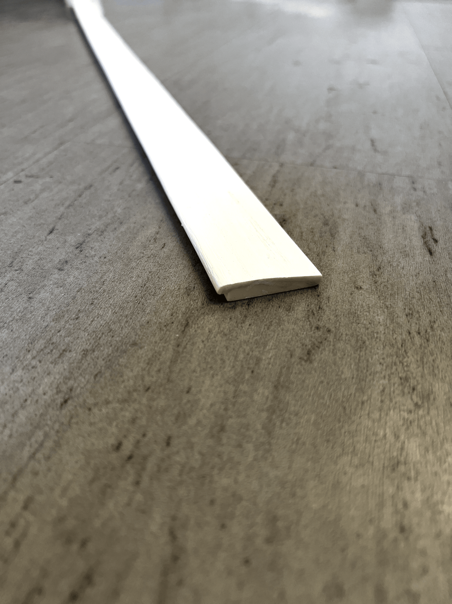 OVERSTOCK | #223 - Straight, White 3mm Overlap Reducer 168"