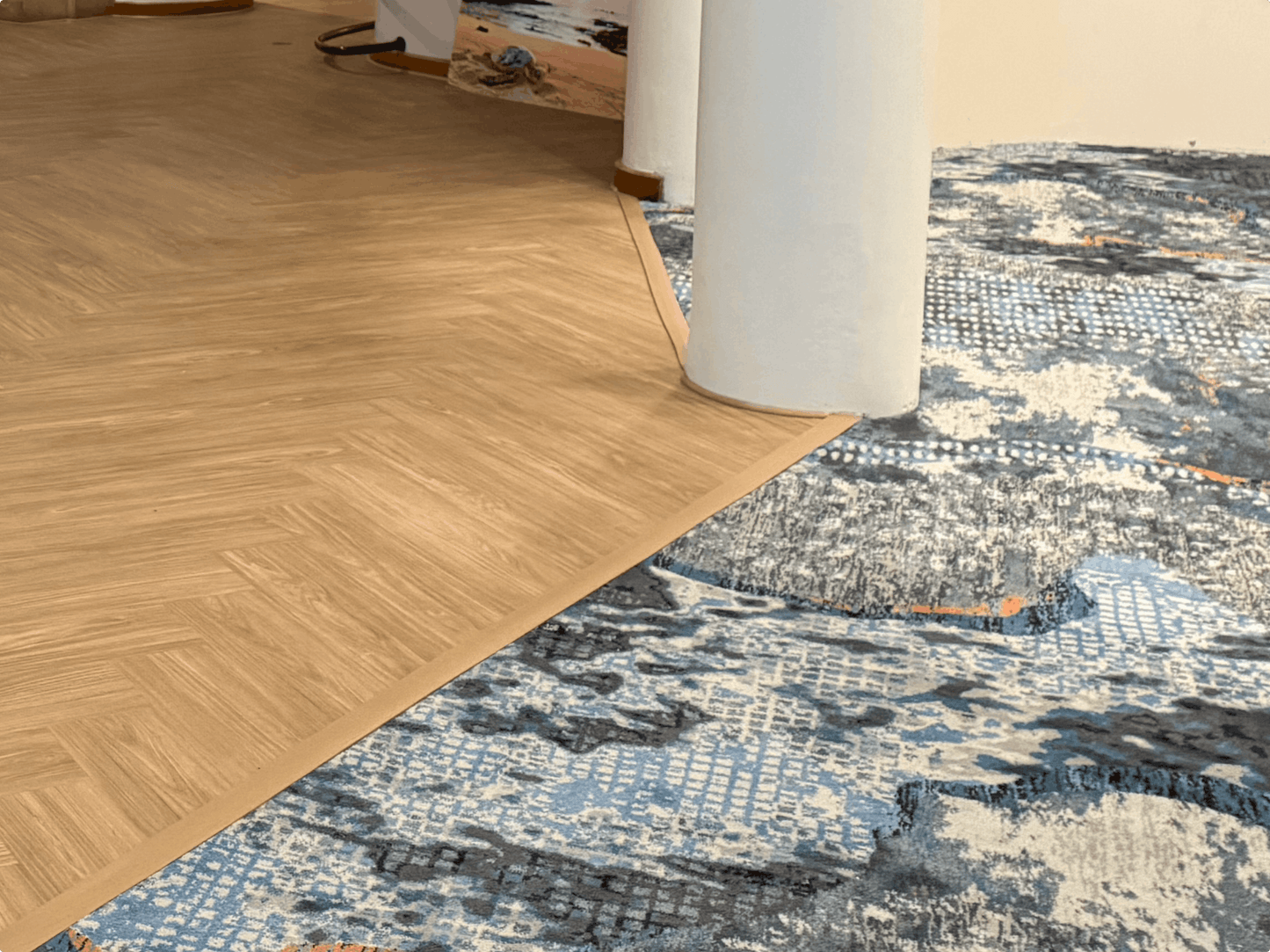 #207QS |  Quick Ship 1/4" Deep Overlap Reducer 84"